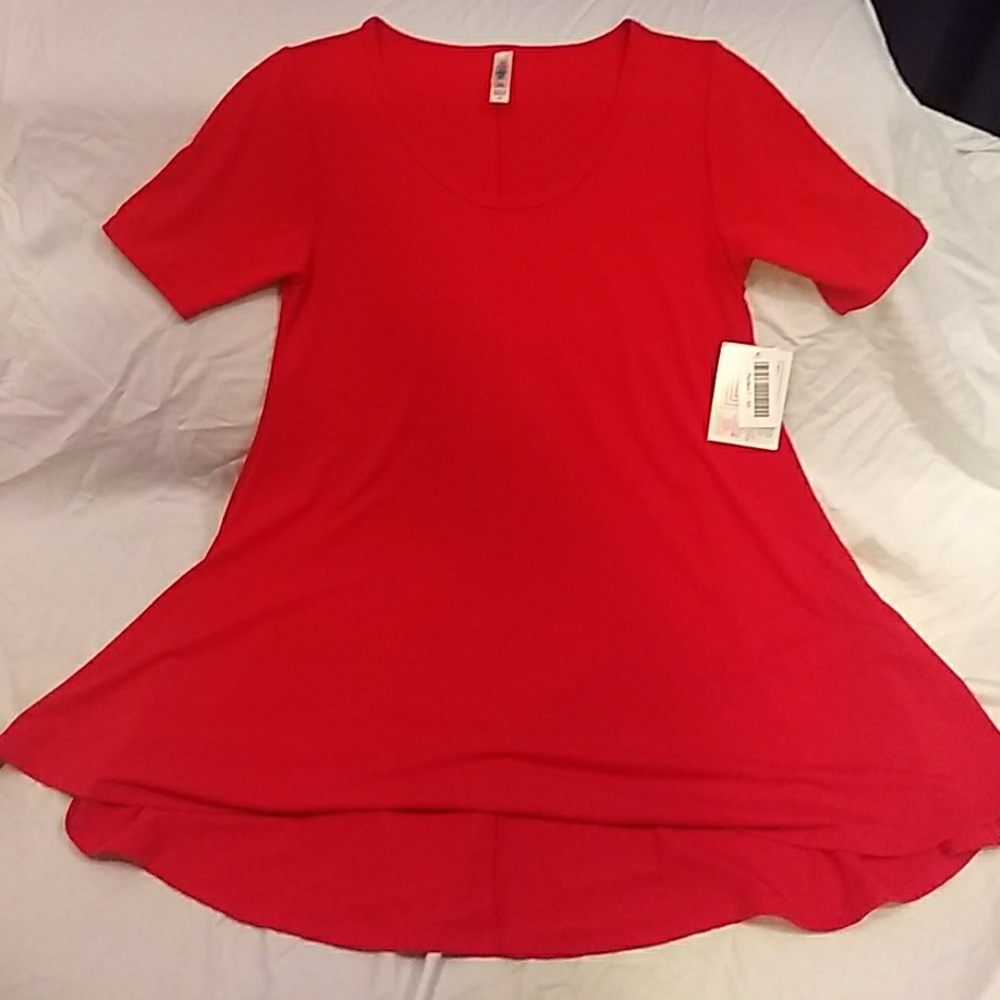 LuLaRoe XS Perfect Tee